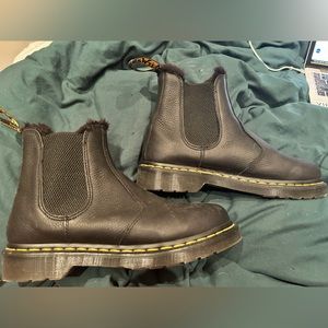 Dr. Martens 2976 Fur-lined Chelsea Boot UK 7